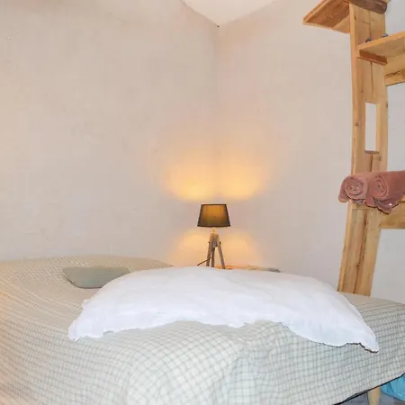 1 Bedroom Amazing In Coti-chiavari *